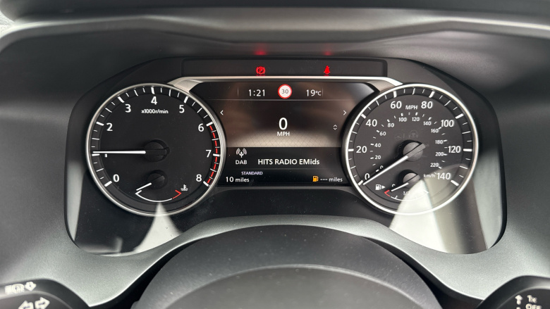 Nissan Qashqai 1.3 DiG-T MH Acenta Premium 5dr Petrol Hatchback